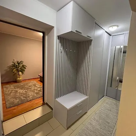 Monica Vila Kralovsky Chlmec