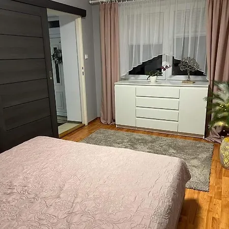 Monica * Kralovsky Chlmec